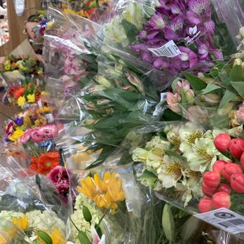 Trader Joe's - Flower selection - Grocery Near Me - Surprise, Arizona