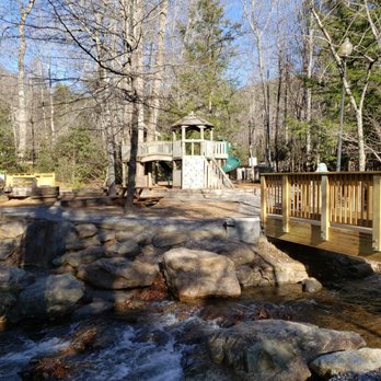 Robert Lake Park - The tree house island - Parks Near Me - Montreat, North Carolina Robert Lake Park - The tree house island - Parks Near Me - Montreat, North Carolina