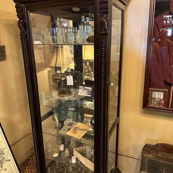 Mizpah Hotel - Museum area - Hotels Near Me - Tonopah, Nevada Mizpah Hotel - Museum area - Hotels Near Me - Tonopah, Nevada
