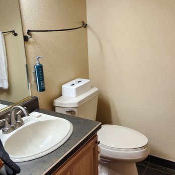Cedar Breaks Lodge by Diamond Resorts - Bathroom - Hotels Near Me - Brian Head, Utah