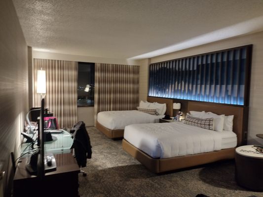 Renaissance Dallas Hotel by null