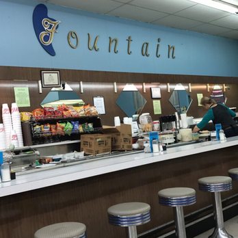 Springfield Drugs - Such a cute diner atmosphere! - Drugstores Near Me - Springfield, Tennessee