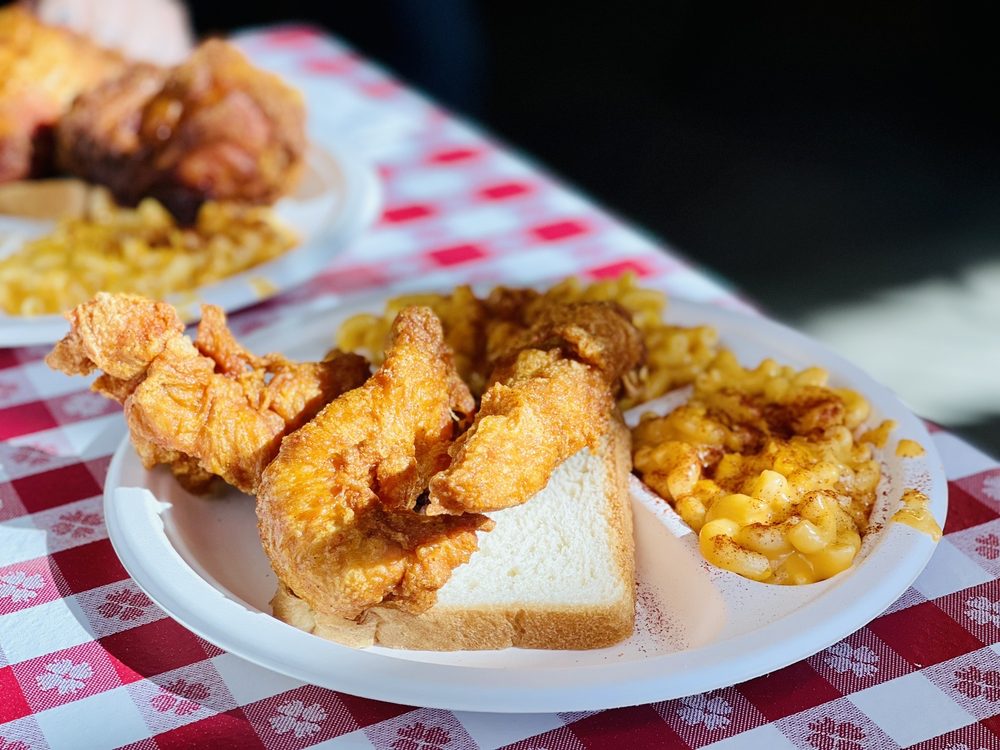 Gus's World Famous Fried Chicken - San Antonio