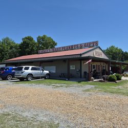 Mackeys Ferry Peanuts & Gifts