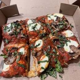 Silician Margarita, generous basil-thank you!!! Silician Margarita, generous basil-thank you!!!
