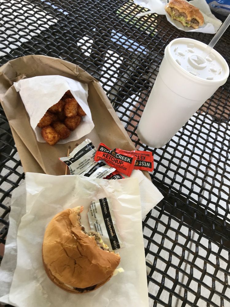 STRAYHORN DAIRY BAR Updated September 2024 14 Photos 3431 MS4