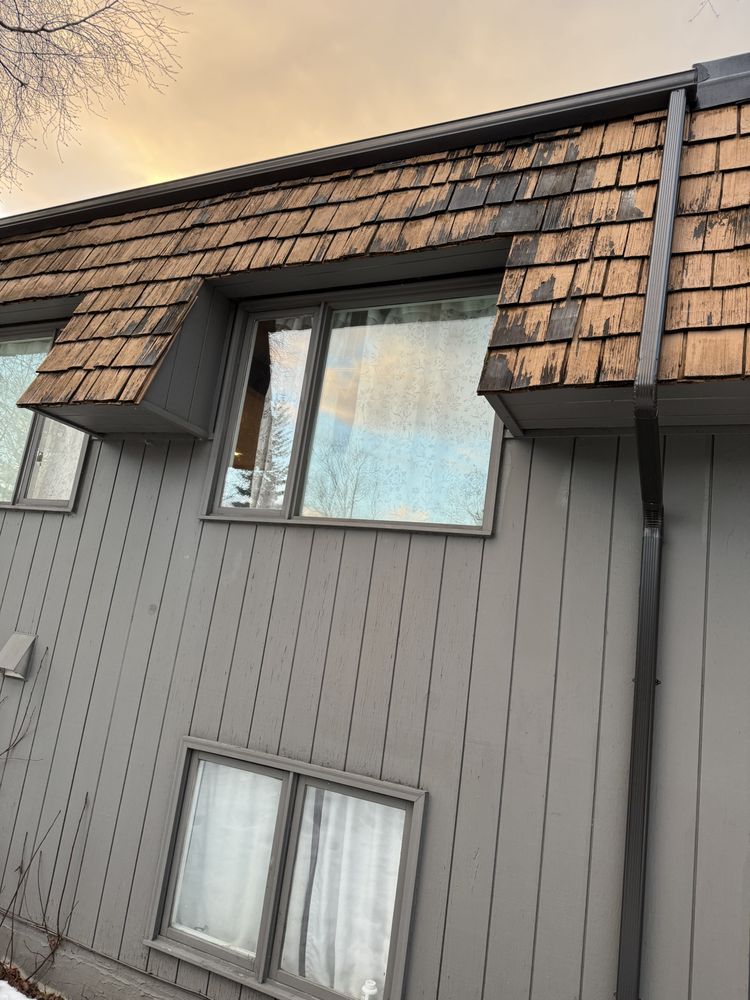 Slide of Three Nails Services