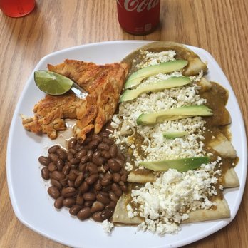 Mi tierrita sabor latino - Chicken enchiladas - Latin American Near Me - Charlotte, North Carolina Mi tierrita sabor latino - Chicken enchiladas - Latin American Near Me - Charlotte, North Carolina