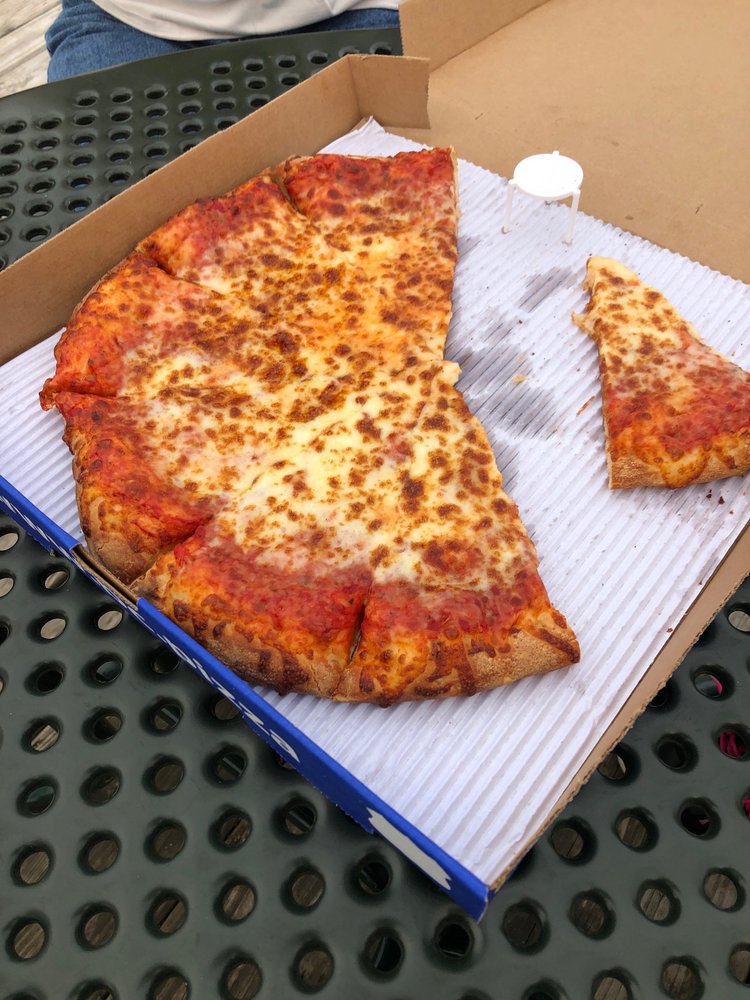 B C Pizza Logo