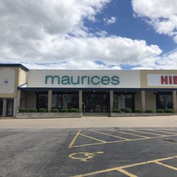 Maurices - Exterior