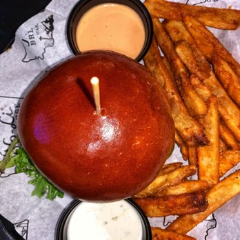No-Li Brewhouse - no-li smokehouse burger - Pubs Near Me - Spokane, Washington No-Li Brewhouse - no-li smokehouse burger - Pubs Near Me - Spokane, Washington