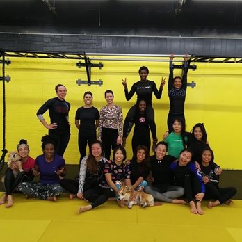 Cave Academy - Women's Only Open Mat on Sundays - Brazilian Jiu-jitsu Near Me - Pacifica, California