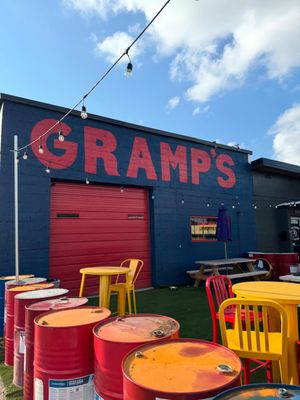 Gramps Garage by null