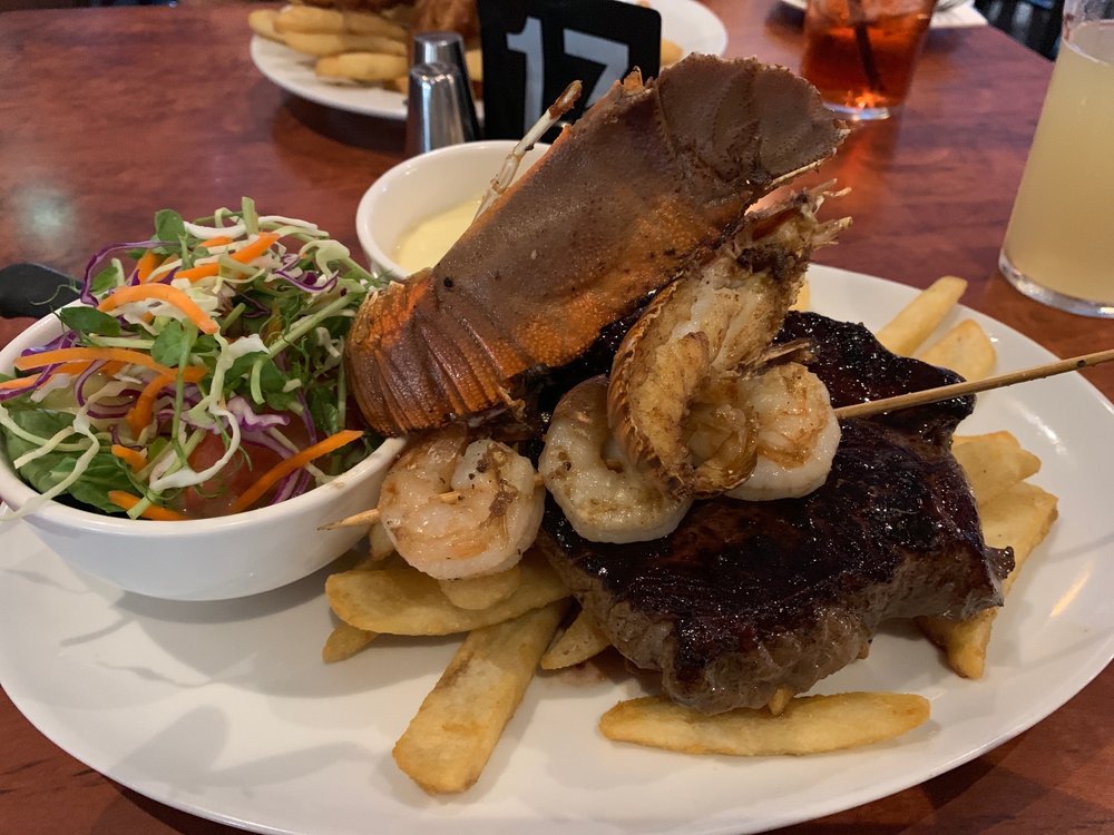 KINGSWAY BAR & BISTRO 83 Photos & 28 Reviews Sports Bars 211