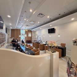 Paris Nail & Spa - Manicure area