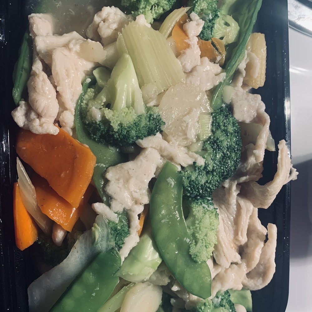 Moo Goo Gui Pan. 2/10. Moo Goo Gui Pan. 2/10.