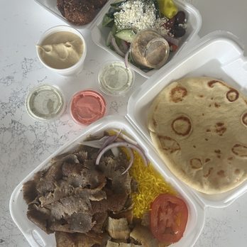 Al's Gyro's - 2 meat combo 1/2 gyro 1/2 chicken gyro + side of falafel & side of hummus - Mediterranean Near Me - Glendale, Arizona Al's Gyro's - 2 meat combo 1/2 gyro 1/2 chicken gyro + side of falafel & side of hummus - Mediterranean Near Me - Glendale, Arizona