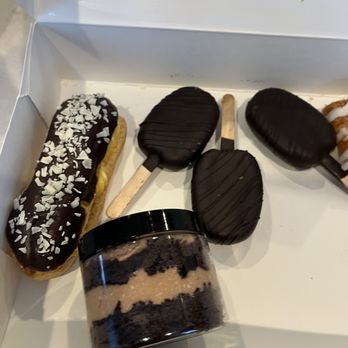 Sweet Reserve - Bakeries Near Me - Lombard, Illinois Sweet Reserve - Bakeries Near Me - Lombard, Illinois