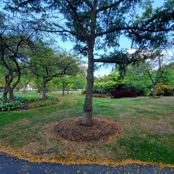 Topiary Park - Park - Parks Near Me - Columbus, Ohio Topiary Park - Park - Parks Near Me - Columbus, Ohio