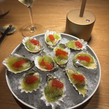 Arden Waikiki - Oysters - Hawaiian Near Me - Honolulu, Hawaii