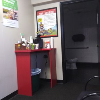 Precision Tune Auto Care - Keurig and clean bathroom - Oil Change Stations Near Me - Detroit, Michigan