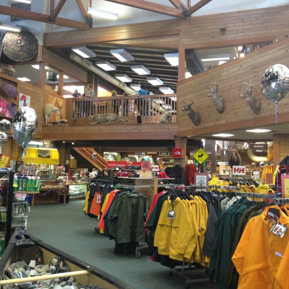 Kittery Trading Post - Lots of foul weather gear - Hunting & Fishing Supplies Near Me - Kittery, Maine Kittery Trading Post - Lots of foul weather gear - Hunting & Fishing Supplies Near Me - Kittery, Maine