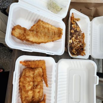 Shipwreck Lee's - Fish, shrimp, poutine - Fish & Chips Near Me - Tobermory, Ontario Shipwreck Lee's - Fish, shrimp, poutine - Fish & Chips Near Me - Tobermory, Ontario