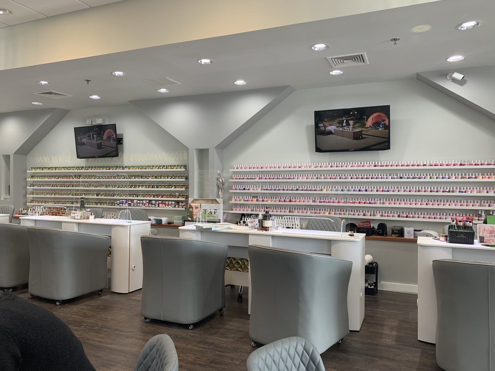 CUTIECLE NAILS AND SPA 443 Larchmont Blvd, Mount Laurel Township