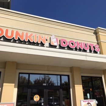 Dunkin' - Storefront - Donuts Near Me - Roanoke, Virginia Dunkin' - Storefront - Donuts Near Me - Roanoke, Virginia
