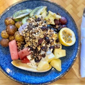 Castro’s - Seasonal fruit platter - Latin American Near Me - Honolulu, Hawaii