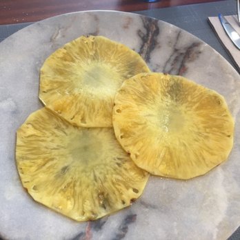 El Taulell - Piña macerada con zumo de naranja - Gastropubs Near Me - Ontinyent, V
