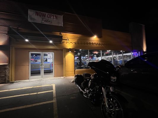 Eddie's Kitchen & Tavern by null