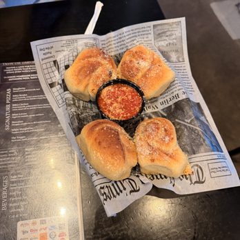 Darkside Brick Oven Pizza - Garlic knots - Pizza Near Me - Boerne, Texas Darkside Brick Oven Pizza - Garlic knots - Pizza Near Me - Boerne, Texas