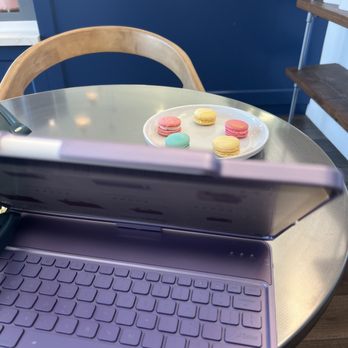 Kayla's Cake - Macaroons while studying. - Desserts Near Me - Fullerton, California Kayla's Cake - Macaroons while studying. - Desserts Near Me - Fullerton, California