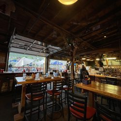Iron Horse Bar & Grill - Inside