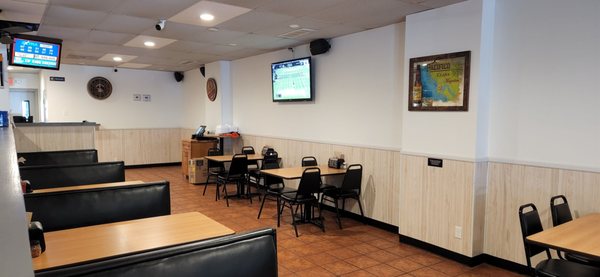 Local 3 Grill & Tap by null