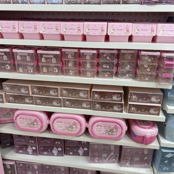 Miniso - Cute - Toy Stores Near Me - Richmond, Virginia