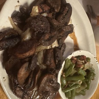 Texas Roadhouse - 21 oz sirloin (cooked medium) - Steakhouses Near Me - Pasadena, Texas