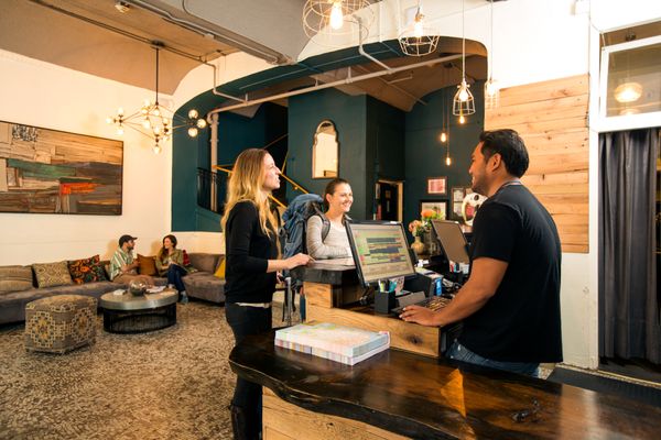 HI San Francisco Downtown Hostel by null