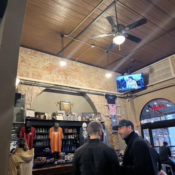 Odd Otter Brewing - Bar - Breweries Near Me - Tacoma, Washington