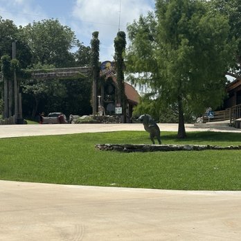 Arbuckle Wilderness - Pretty entrance but don't let it fool you - Zoos Near Me - Davis, Oklahoma Arbuckle Wilderness - Pretty entrance but don't let it fool you - Zoos Near Me - Davis, Oklahoma