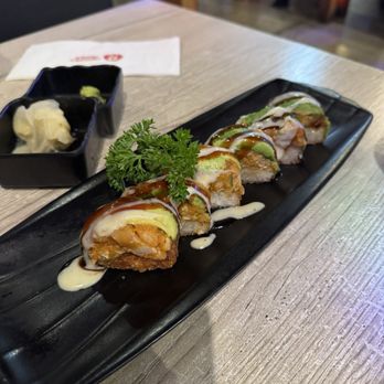 Heemo Sushi - Crispy Rice Roll - Sushi Bars Near Me - Orange, California Heemo Sushi - Crispy Rice Roll - Sushi Bars Near Me - Orange, California