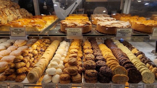Breka Bakery & Café - Bute by null