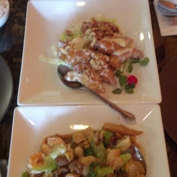 Queen's Chopstick - Happy Family & Honey Walnut Prawns - Chinese Near Me - Corvallis, Oregon Queen's Chopstick - Happy Family & Honey Walnut Prawns - Chinese Near Me - Corvallis, Oregon