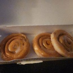 Cinnamon Rolls Cinnamon Rolls