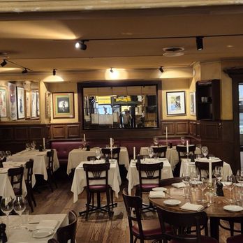 Le Bistro - Modern European Near Me - Stockholm, Alberta Le Bistro - Modern European Near Me - Stockholm, Alberta