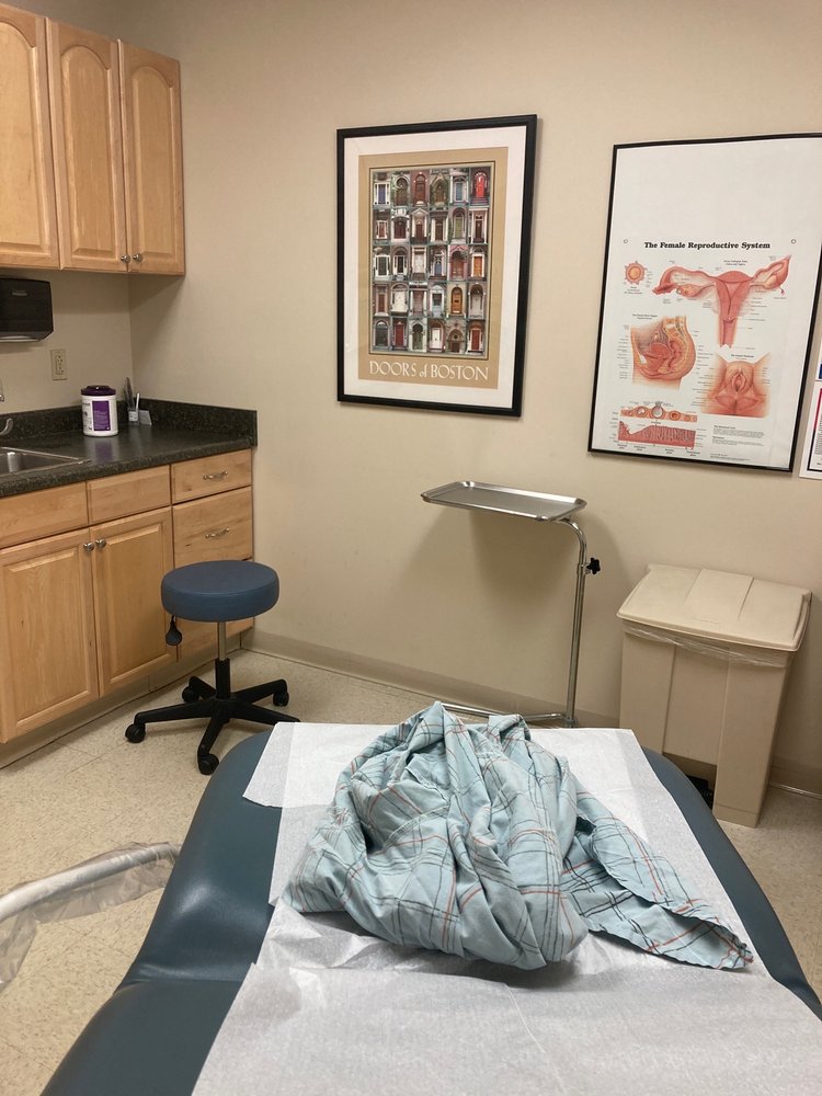 OBGYN ASSOCIATES, INC. Updated April 2024 10 Reviews 900 Warren