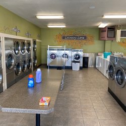 Laundry Lane - Left side so one large washer