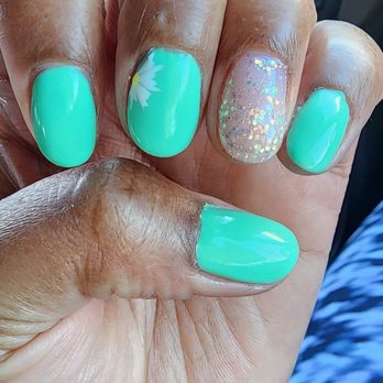Tina Nails & Spa - Not a cleab look at all - Nail Salons Near Me - St. George, Utah Tina Nails & Spa - Not a cleab look at all - Nail Salons Near Me - St. George, Utah