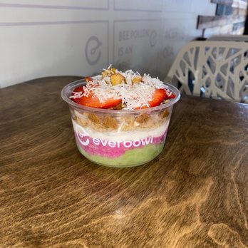 everbowl - matcha, vanilla and pitaya 12 oz. Small Bowl!! - Acai Bowls Near Me - San Marcos, California